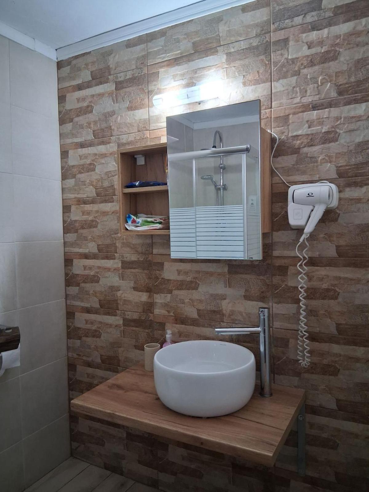 Apartmán Sioutis House Soroni Exteriér fotografie
